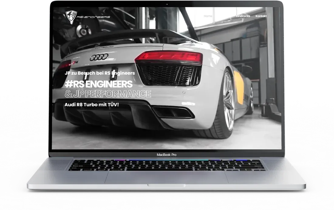 Website von RS Engineers auf einem MacBook